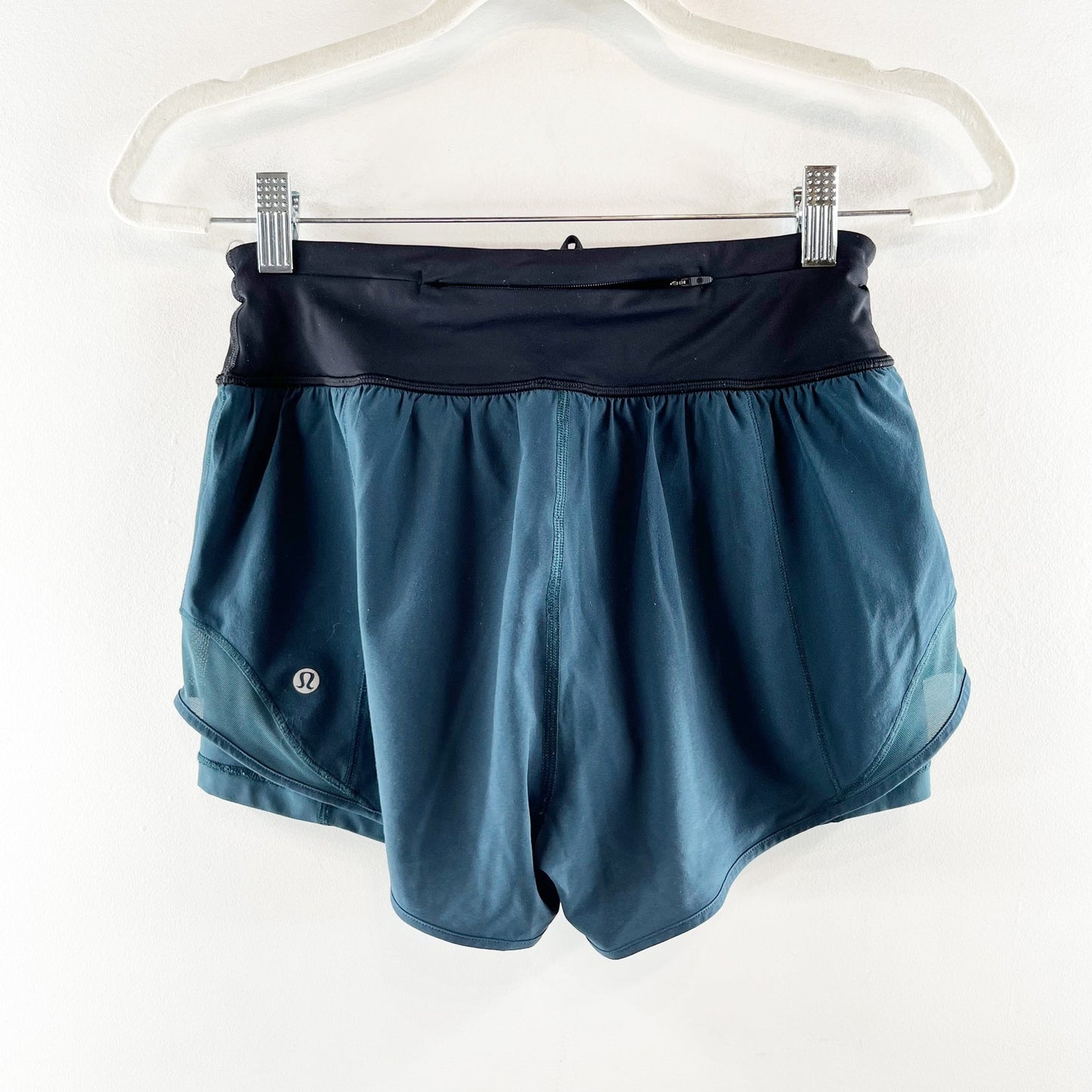Lululemon Athletica Hotty Hot Two-in-One Running Short Teal Green Blue 6