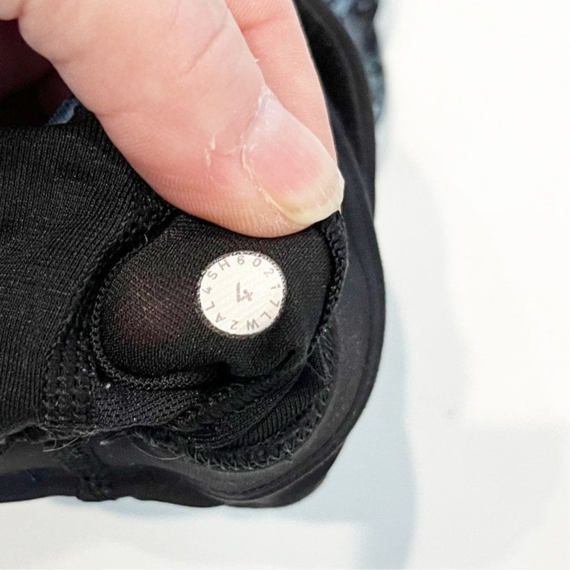 Lululemon Train Times Racerback Sports Bra Illuminate Multi Black / Black 4