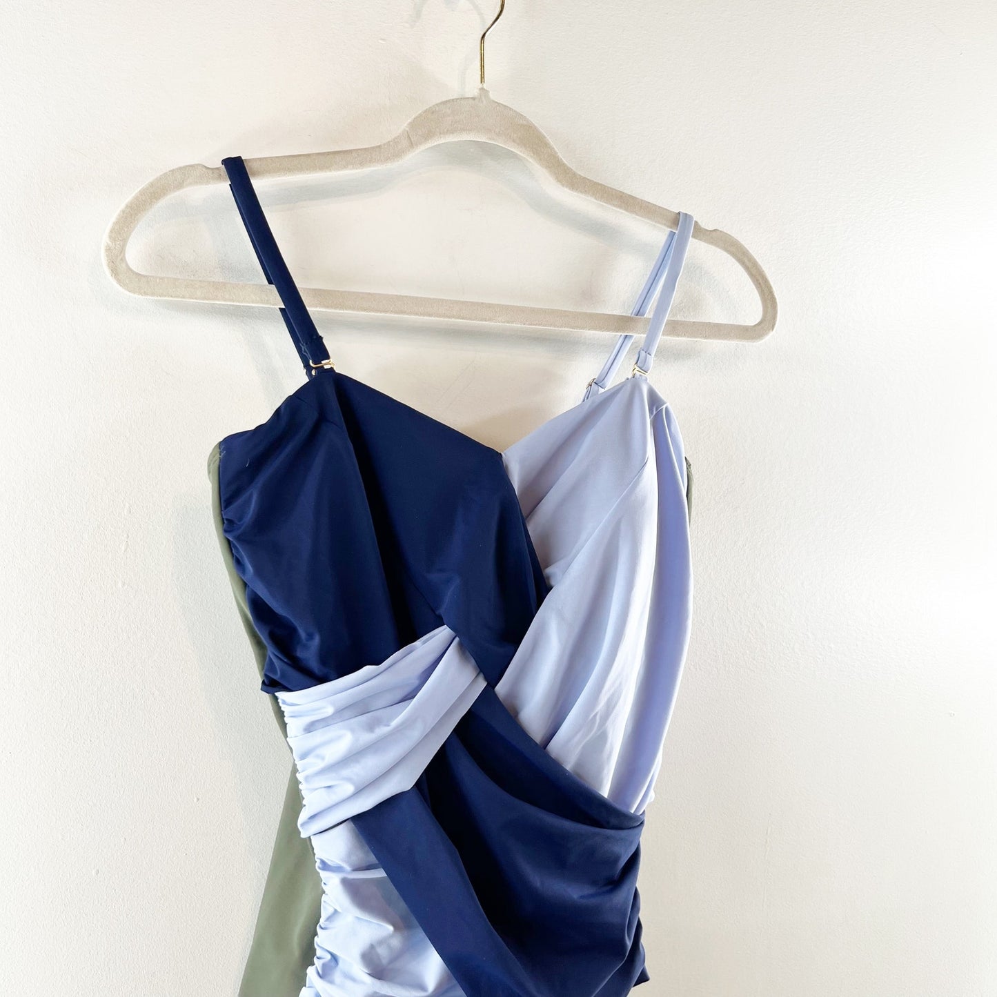 Lands' End Colorblock One Piece Swimsuit Blue Green 12