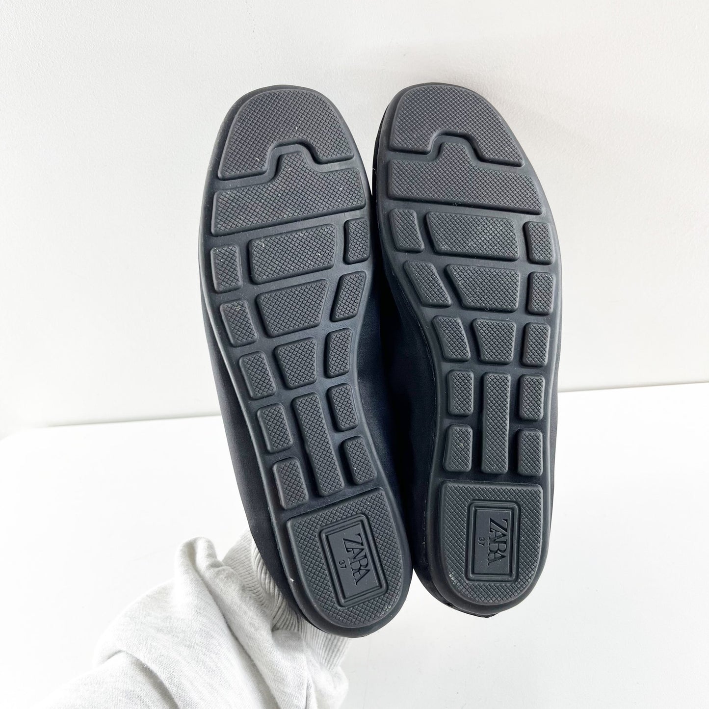 Zara Satin-Effect Slip On Crossed Elastic Strap Athletic Ballet Flat Black EU 37