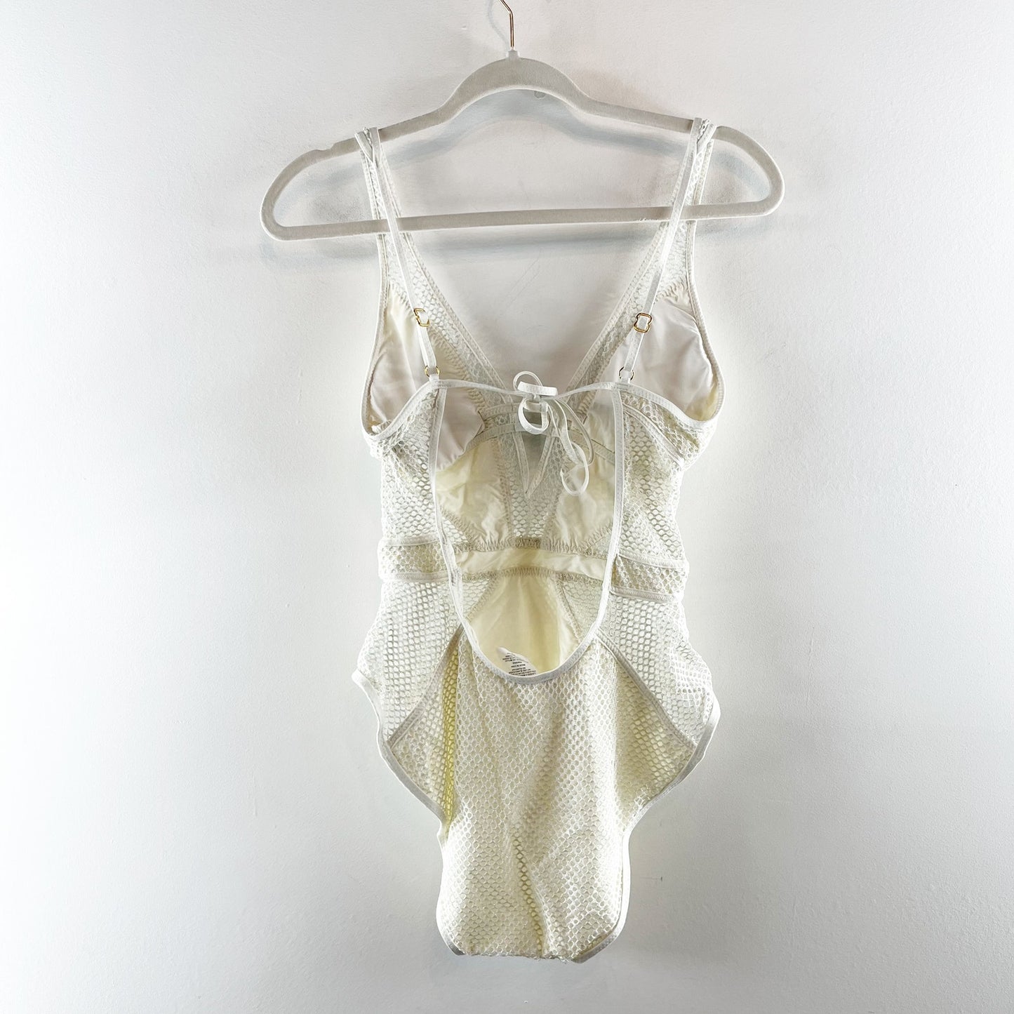 Becca Play Crochet Plunge One Piece Open Back Swimsuit White Medium