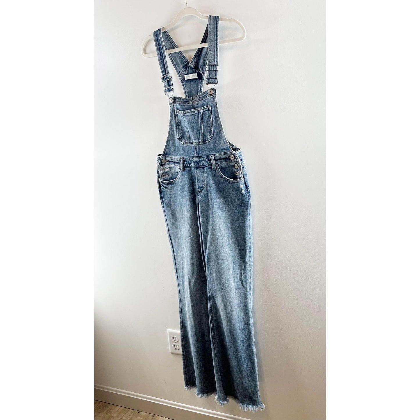 Happily Grey Sleeveless Straight Leg Medium Wash Denim Overall Jumpsuit Blue 26