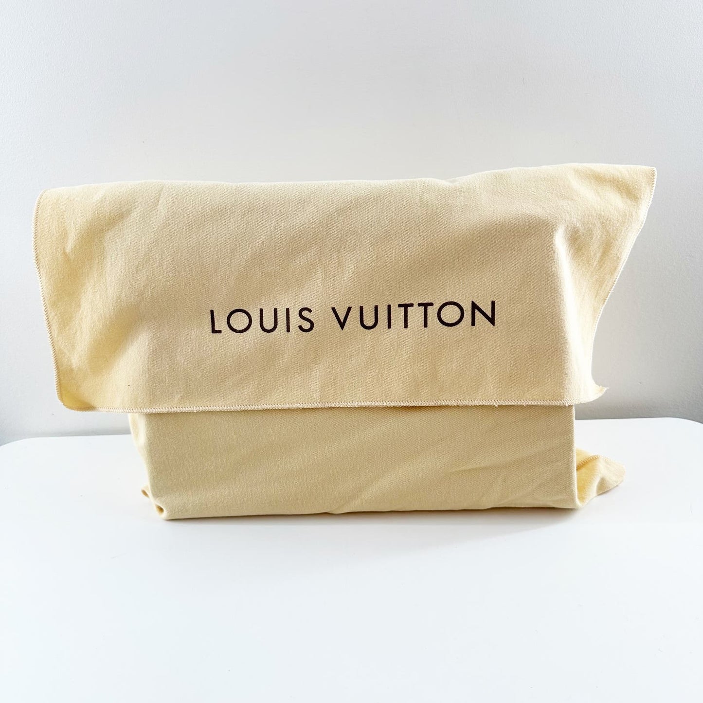 Louis Vuitton Electric Epi Leather Brea MM Bag Tote Black