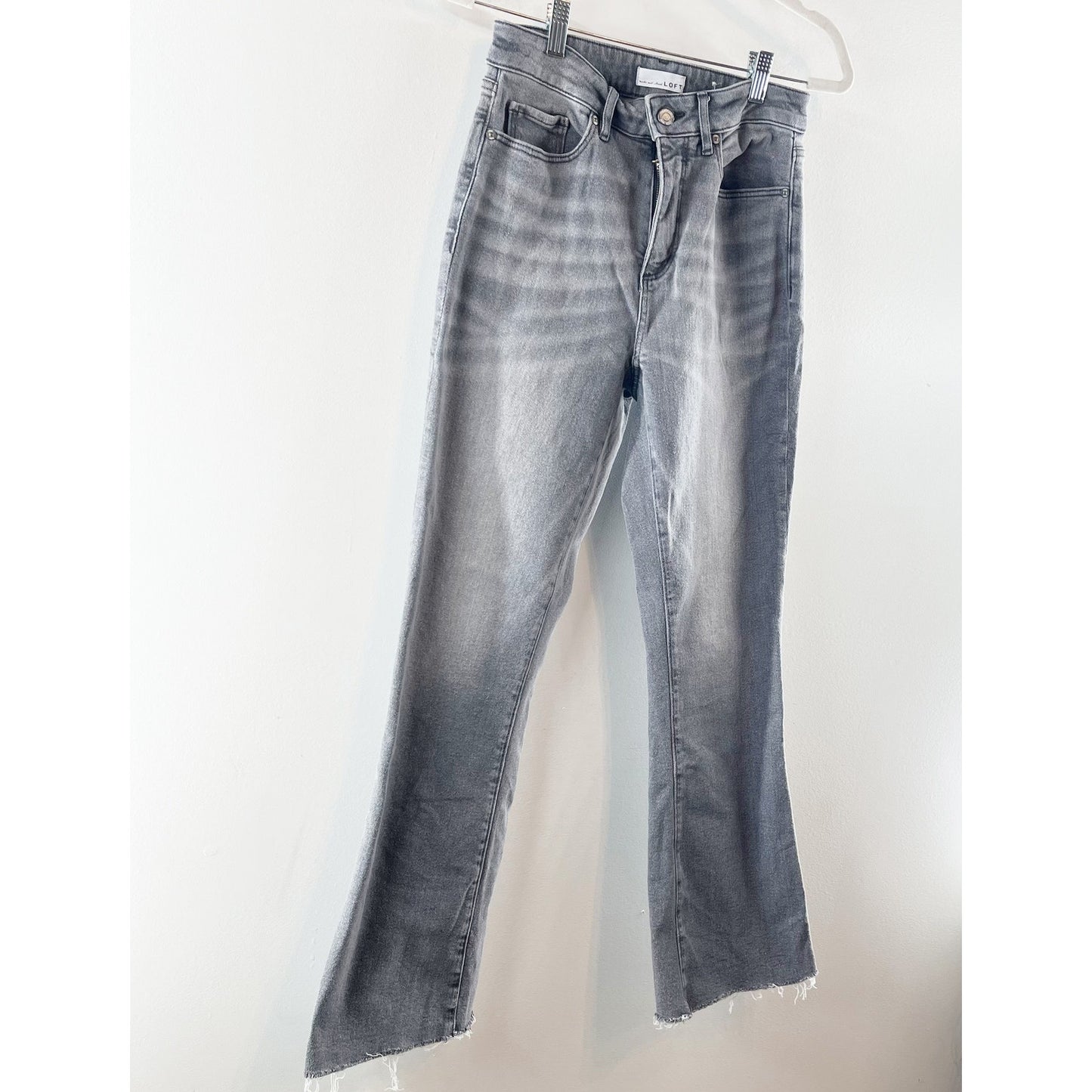 LOFT The High Rise Curvy Kick Crop Jeans Gray Black Wash 27 / 4