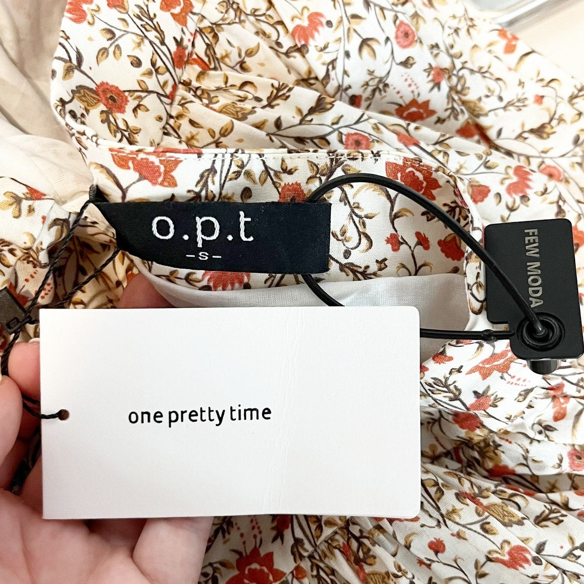 o.p.t One Pretty Time Hayden Puff Sleeve Open Back Floral Maxi Dress Pink Small