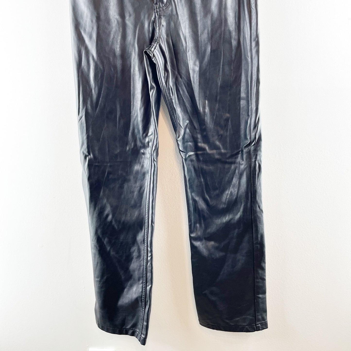 Abercrombie & Fitch The 90's Straight Ultra High Rise Faux Leather Pants Black 8