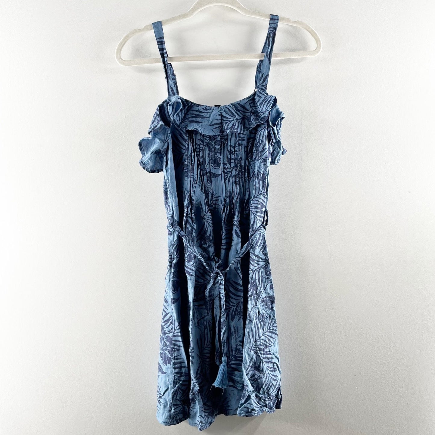 Roxy Ruffle Neckline Belted Tropical Print Mini Sundress Blue Medium