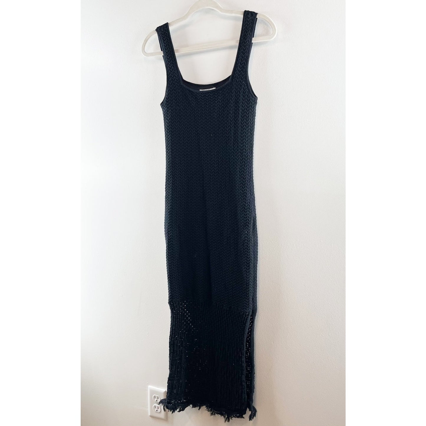 House of Harlow Knit Crochet Fringe Hem Midi Dress Black Small