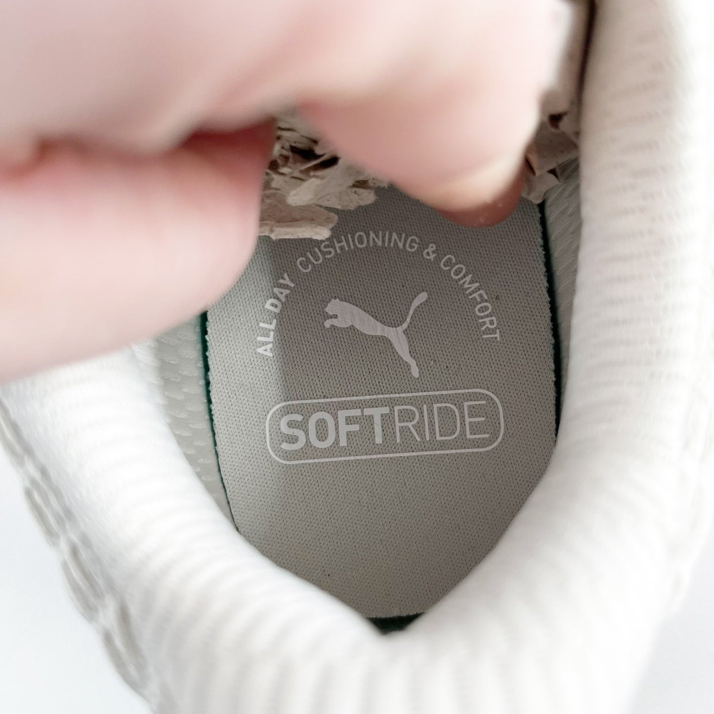 PUMA Softride Divine Running Shoes Sneakers White Gold 6.5