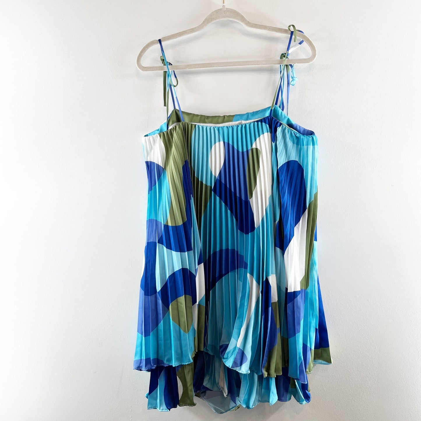 Hutch Anthropologie Tie Straps Abstract Printed Pleated Lined Romper Blue Large