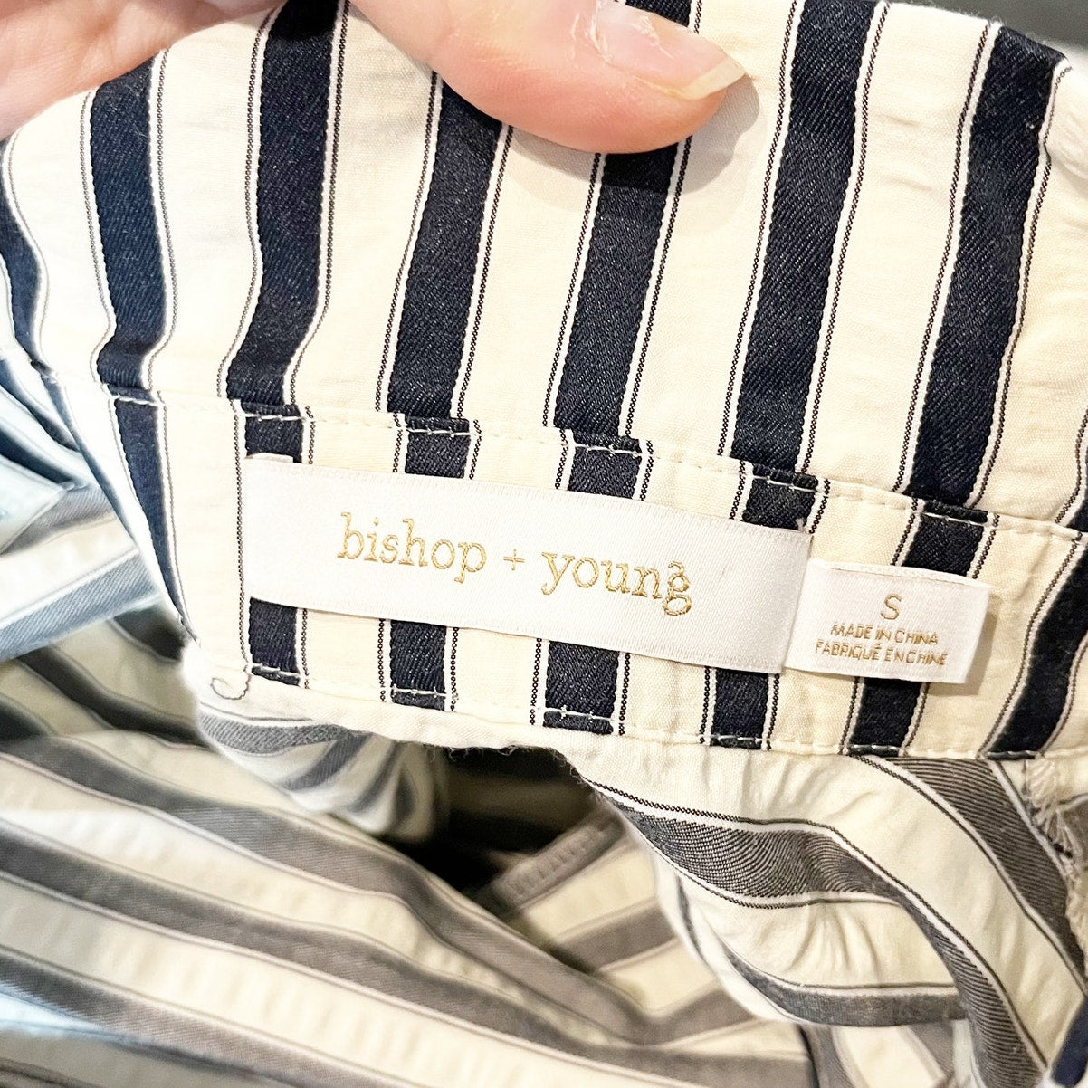 Bishop + Young Aly Striped Long Sleeve Button Front Blouse Cream Navy Blue Small