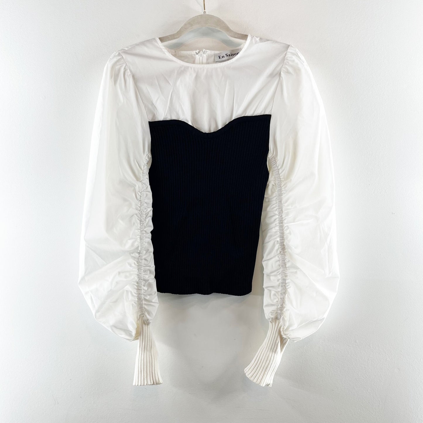 En Saison Mixed Media Long Sleeve Sweetheart Neck Top White Black Small