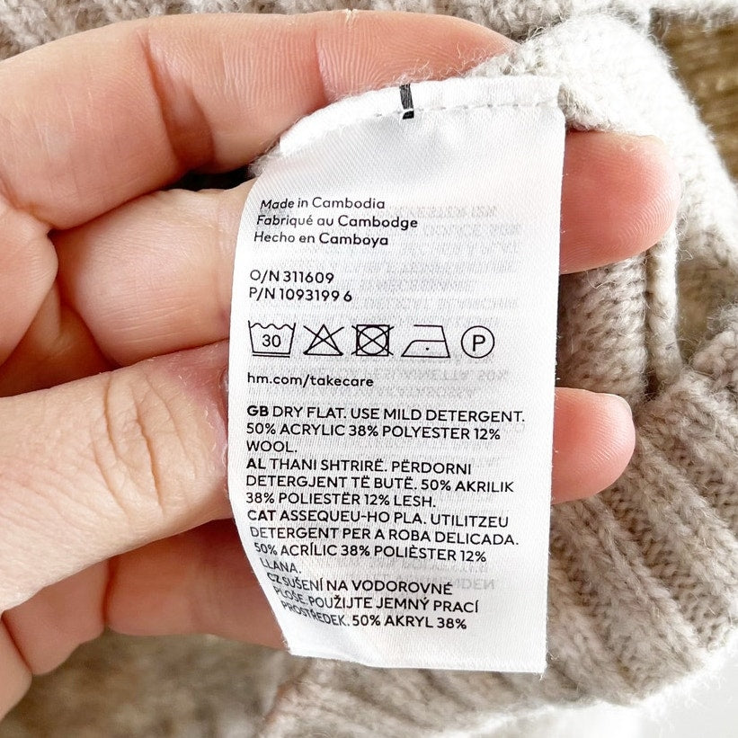 H&M Fine Knit Long Sleeve Polo Collared Pullover Sweater Tan Beige XS