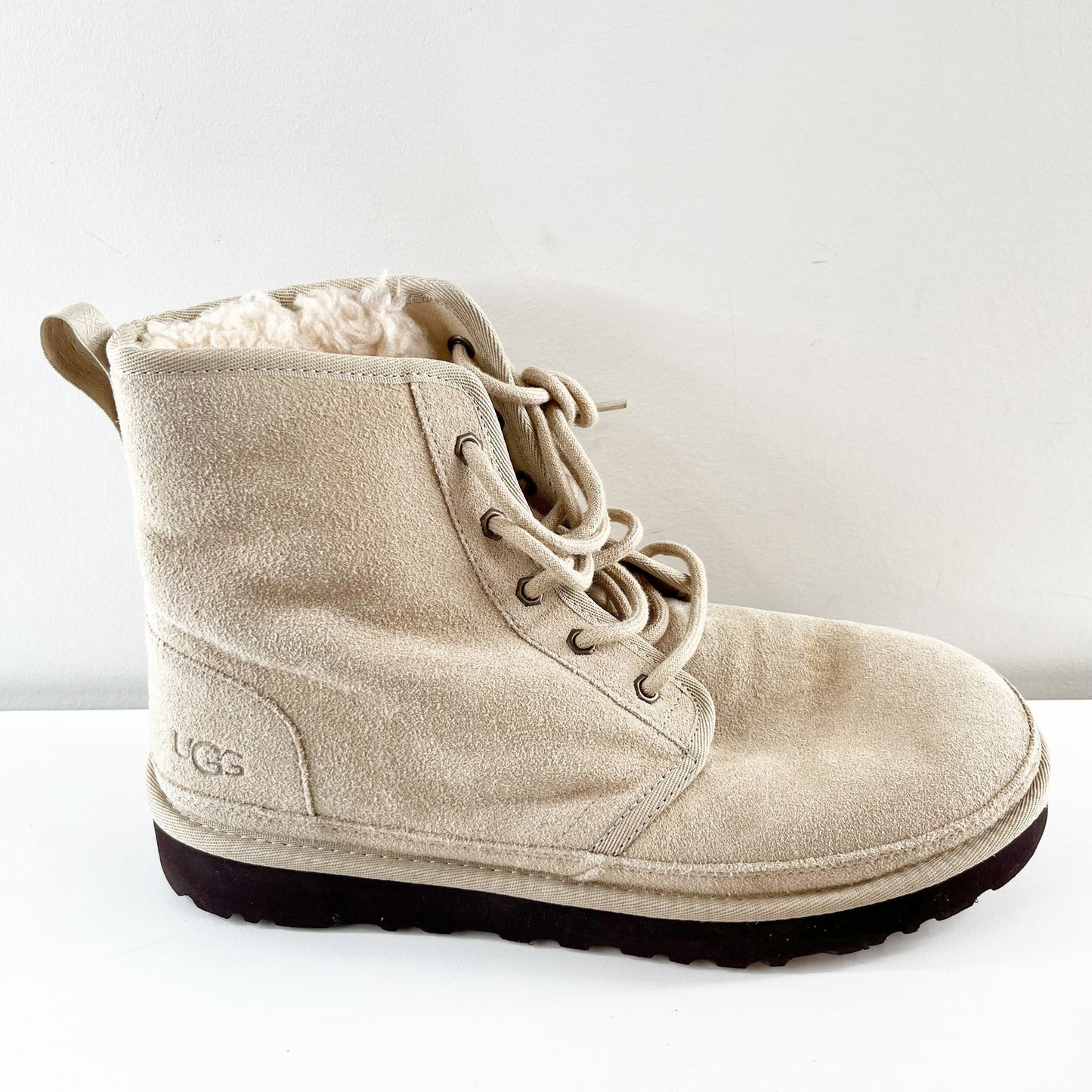 UGG Neumel High Top Suede Chukka Boots Booties Tan Beige 10