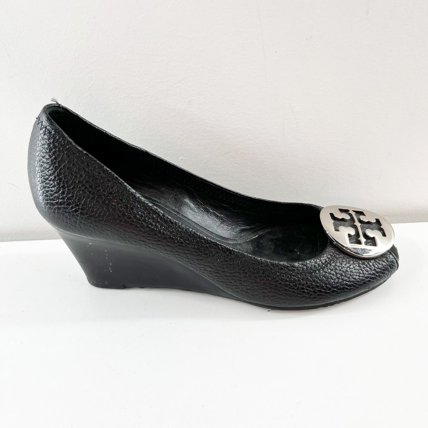 Tory Burch Sally Peep Toe Leather Wedge Pumps Shoes Black 6.5