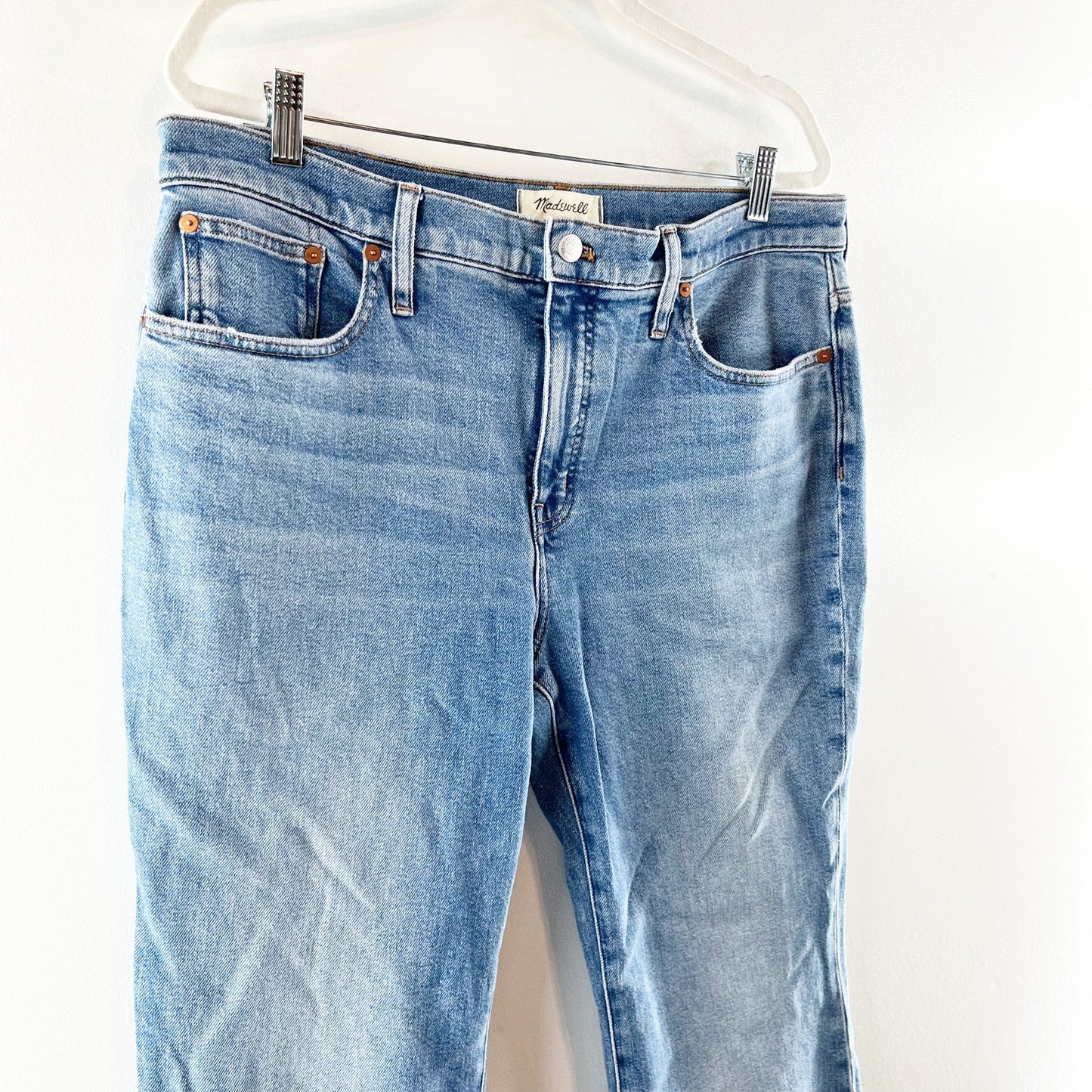 Madewell High Rise Flea Market Flare Jeans in Amaretto Wash Blue 32 / 14