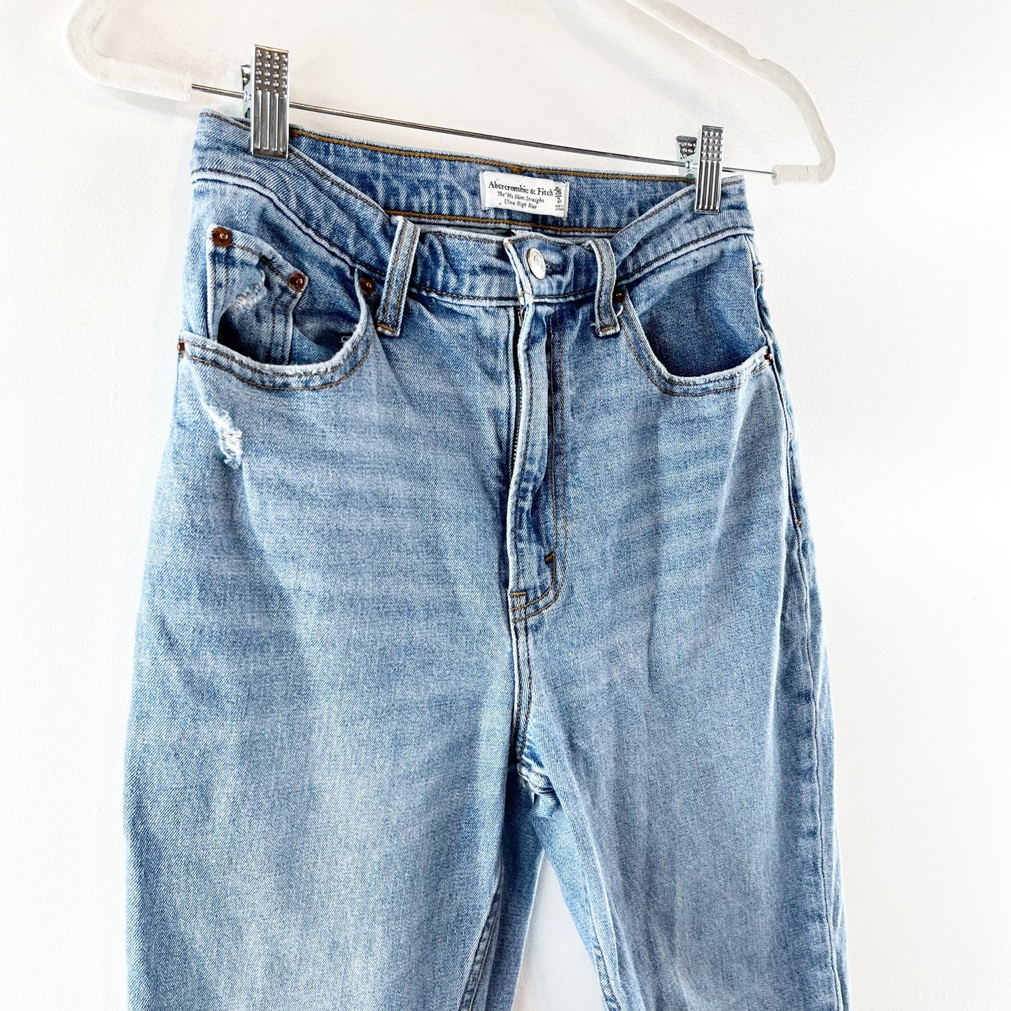 Abercrombie '90s Slim Straight Ultra High Rise Curve Love Jeans Blue 2 / 26