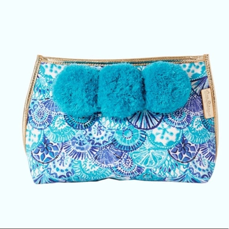 Lilly Pulitzer Oasis Pom Pom Seashell Printed Bag Clutch Turquoise Blue