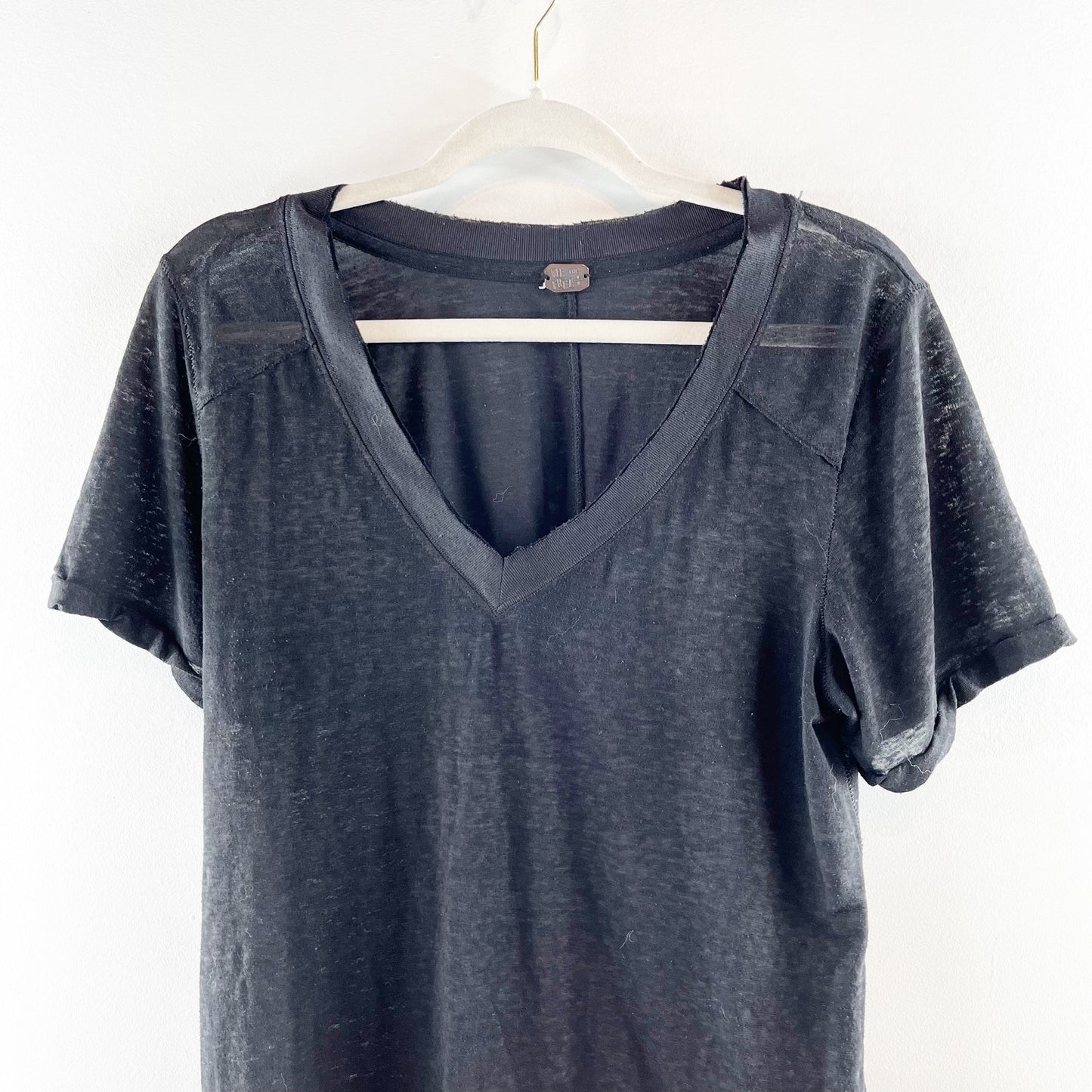 Free People V Neck Short Sleeve Linen Blend T-Shirt Black Small