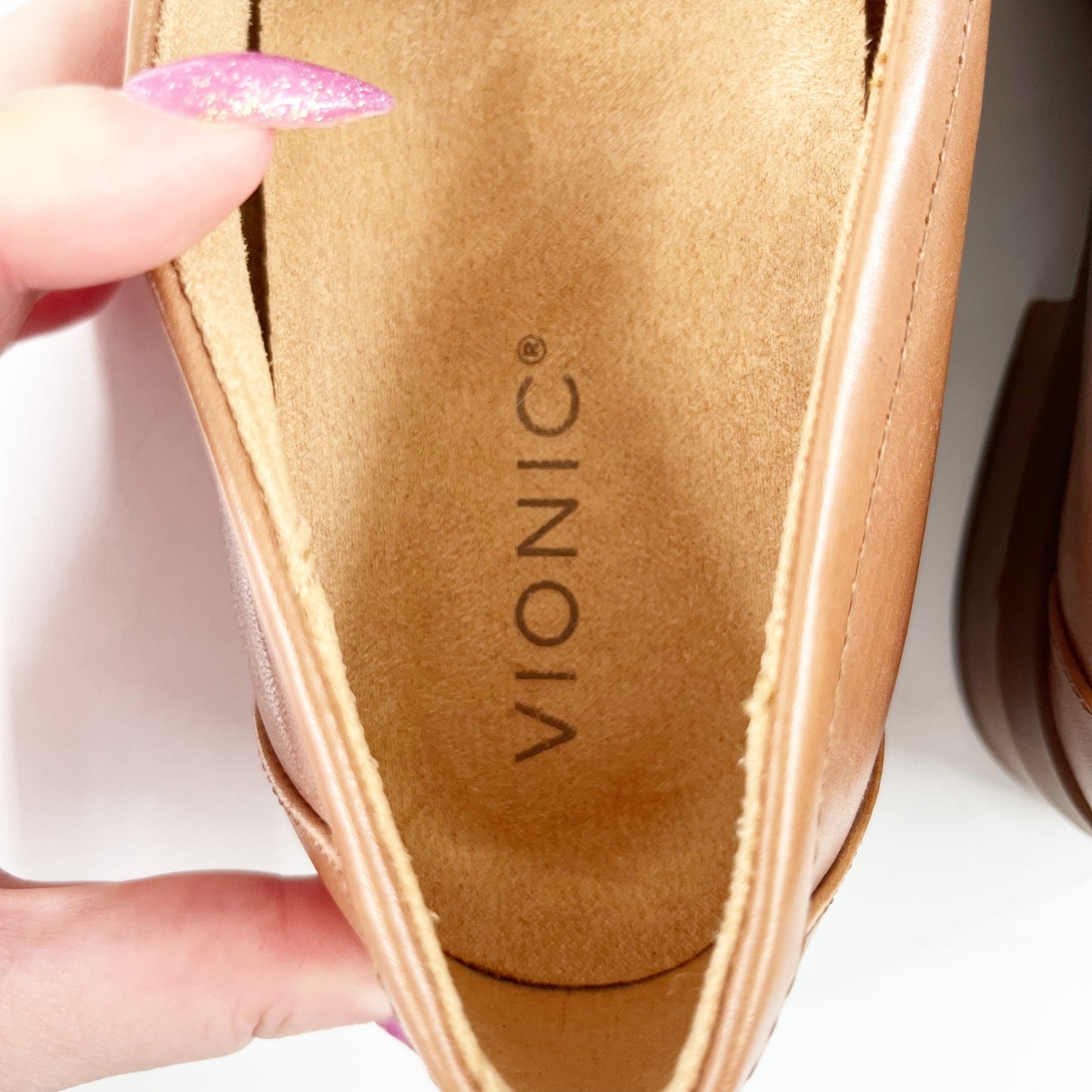 Vionic Mizelle Leather Gold Chain Loafer Shoes Brown 9.5