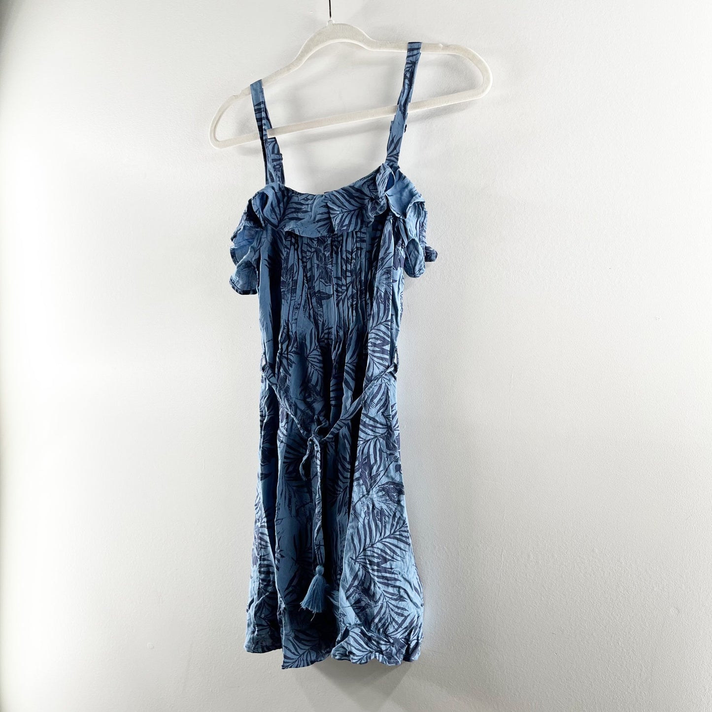 Roxy Ruffle Neckline Belted Tropical Print Mini Sundress Blue Medium