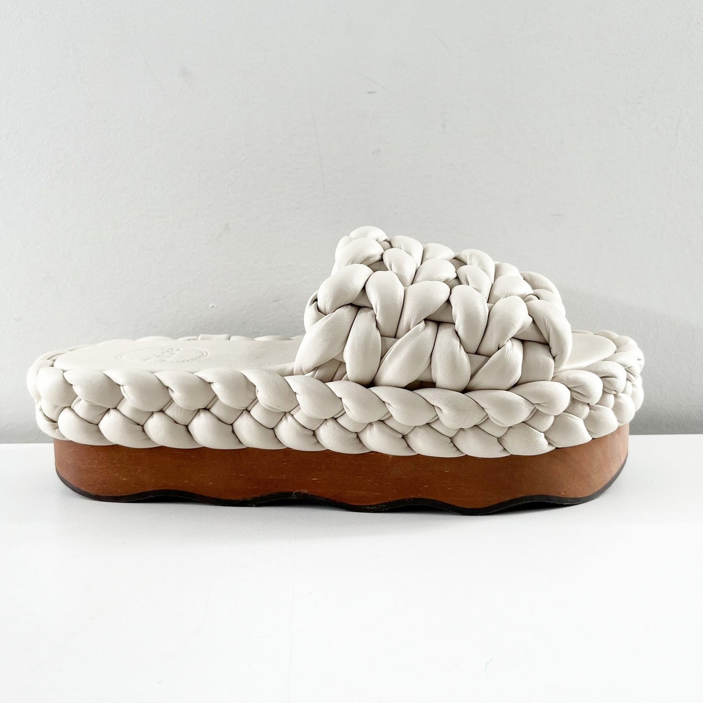 Chloe Wavy Braided Leather Platform Slide Sandals Cream White 39 / US 9