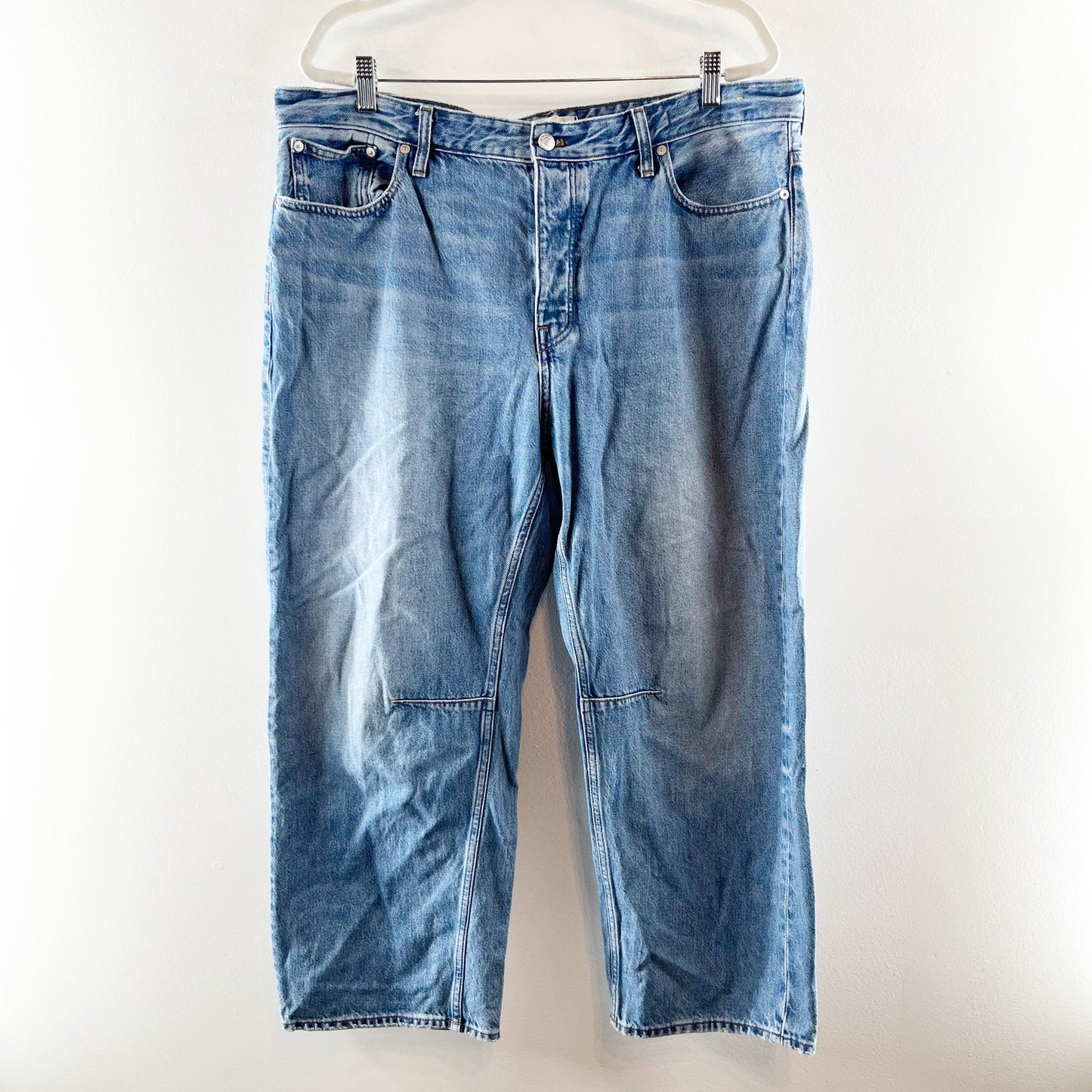 Madewell The Darted Barrel Leg Jeans Dobbins Wash Blue 32 / 14
