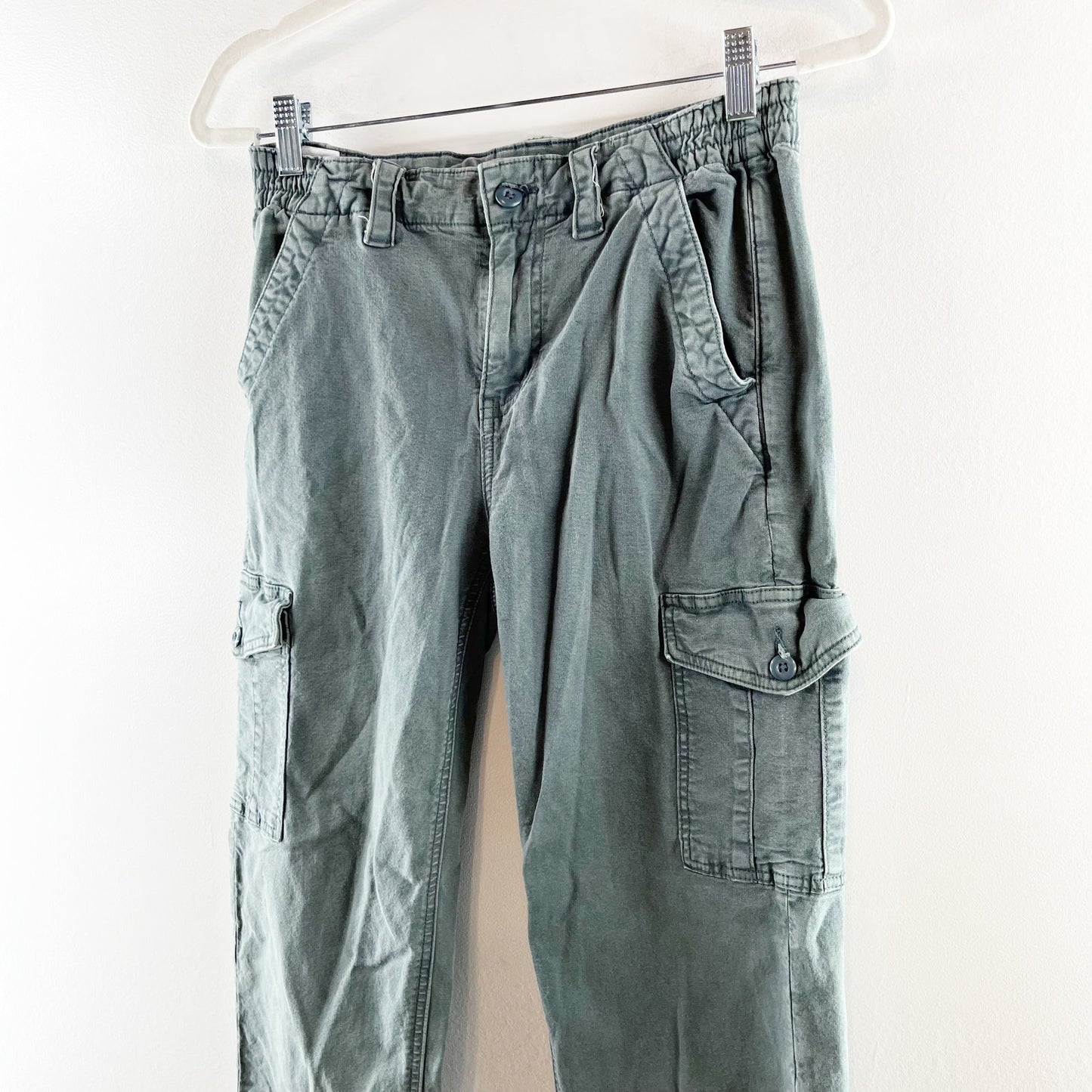 American Eagle High Rise Straight Leg Cargo Pants Green 4