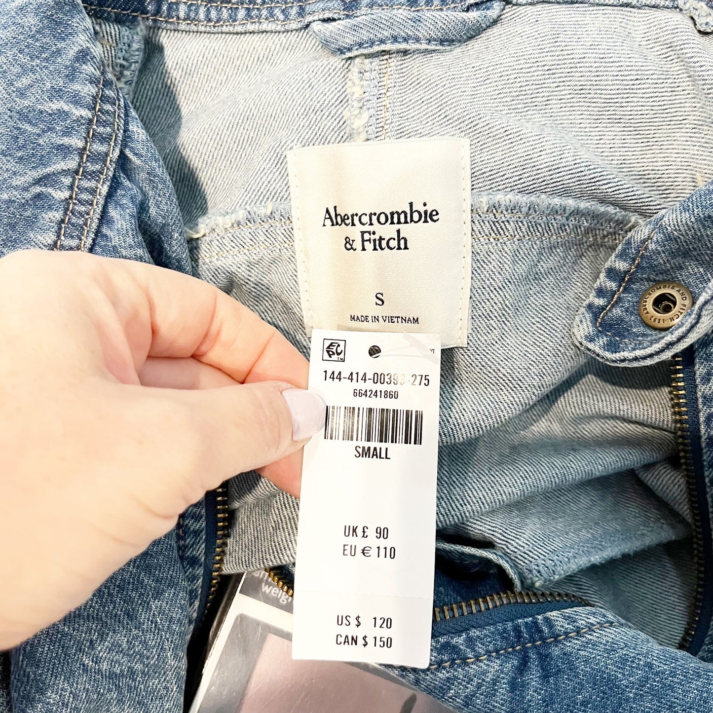 Abercrombie Relaxed Denim Bomber Jacket Medium Wash Blue Small