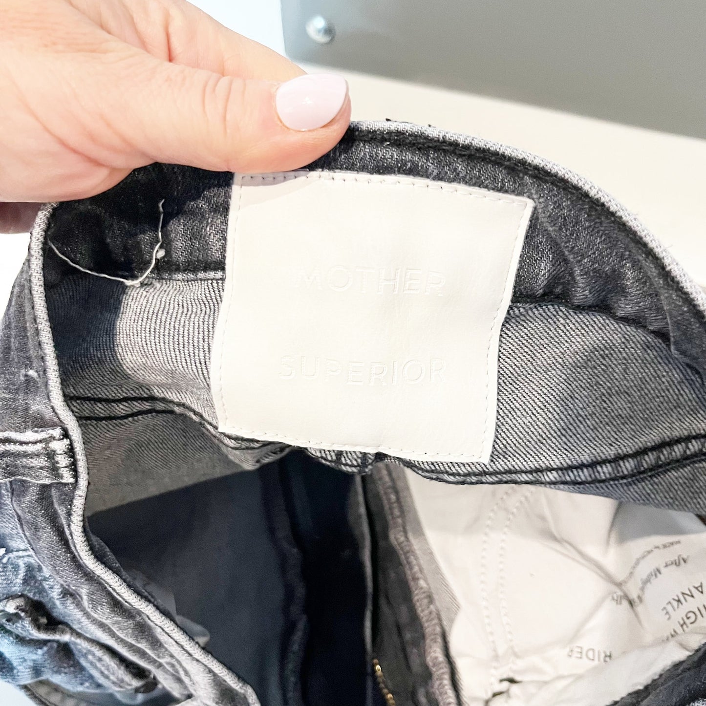 Mother High Waisted Rider Ankle Distressed Jeans After Midnight With Molly Black