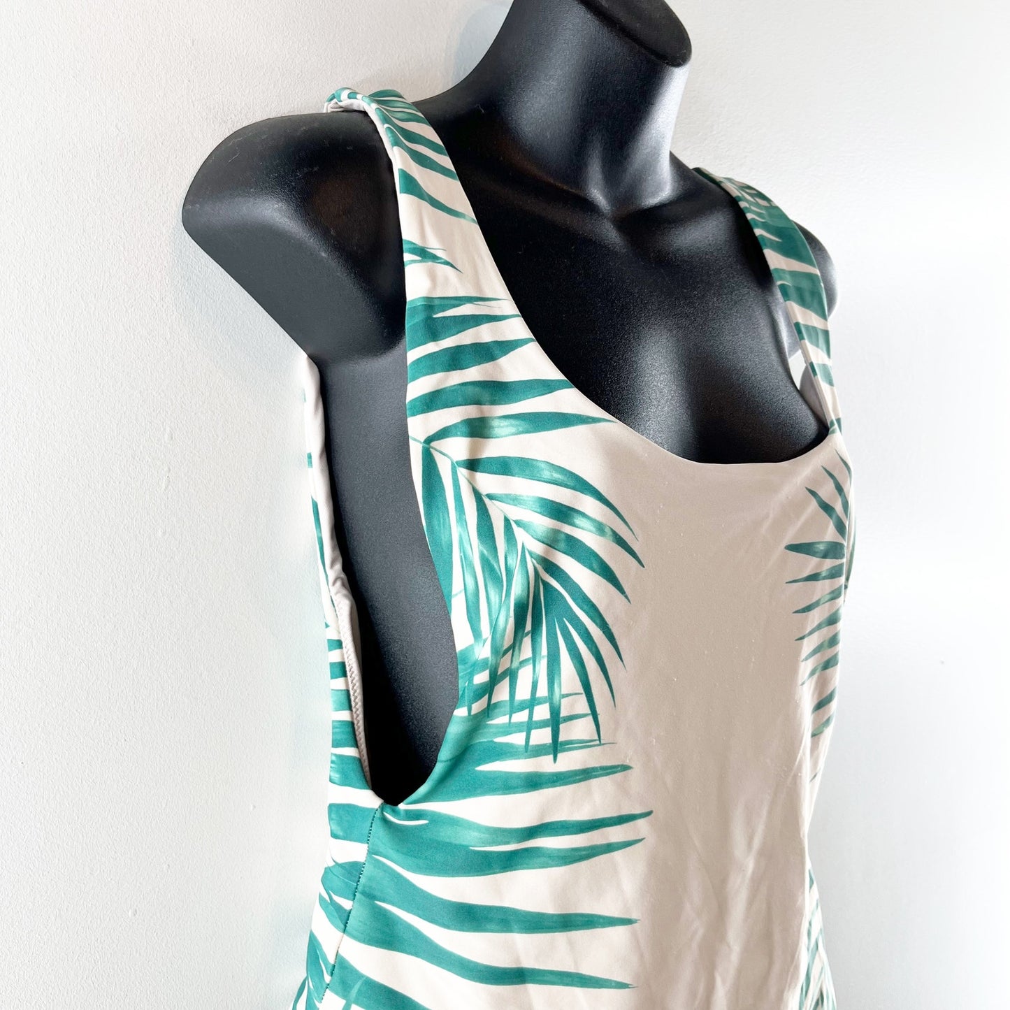 Aerie Tropical Palm Beach Print Super Scoop One-Piece Swimsuit Tan Green Large