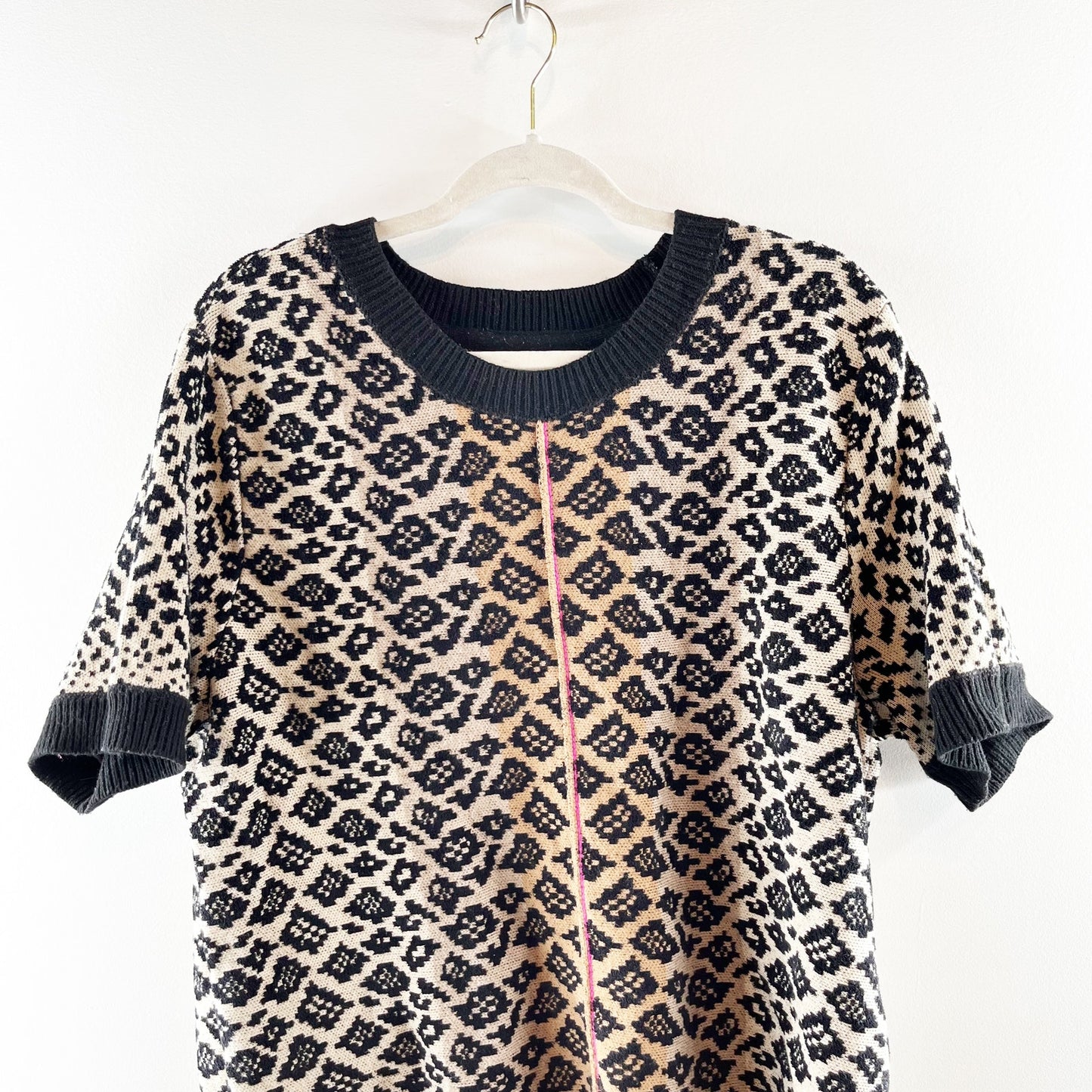 Anthropologie Maeve Ellinor Short Sleeve Leopard Sweater Brown Black XL