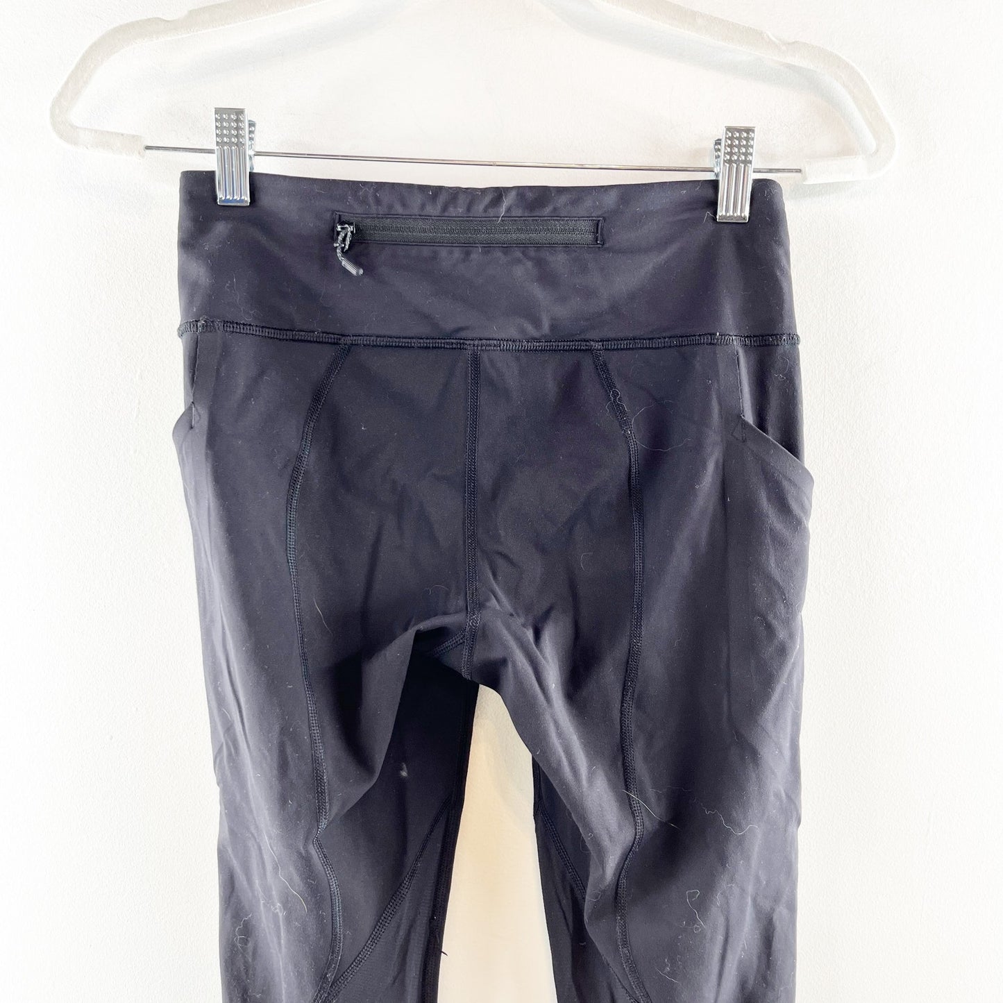 Lululemon Mid Rise Cropped Yoga Pants Leggings Side Pockets Black 4