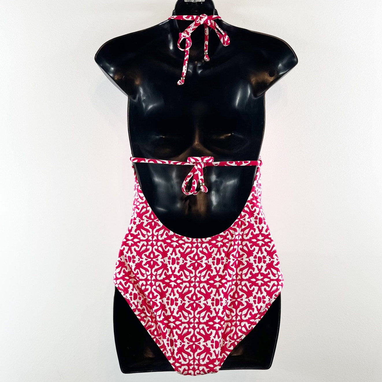Vineyard Vines Open Back Halter One-Piece Swimsuit Tile Lighthouse Red Medium