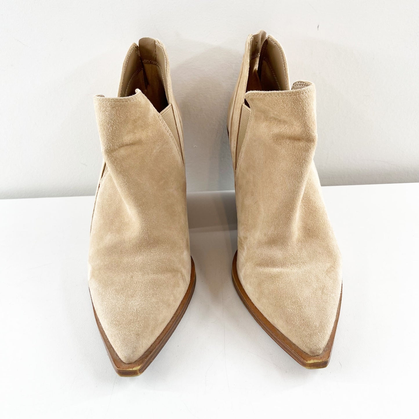 Vince Camuto Gradina Pointed Toe Western Leather Ankle Booties Tan Beige 7.5
