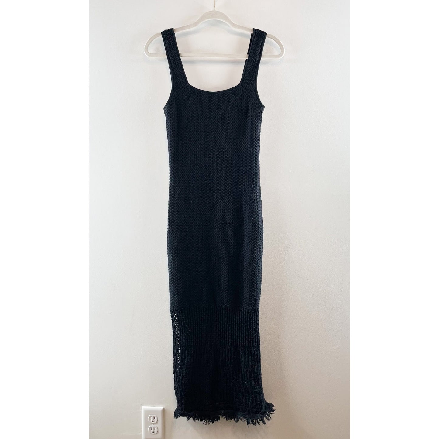 House of Harlow Knit Crochet Fringe Hem Midi Dress Black Small