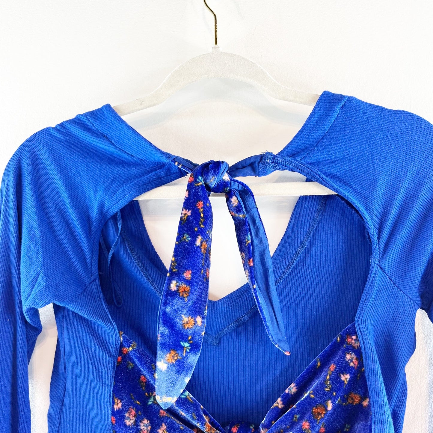 Free People Long Sleeve Looking Forward Back Cutout Tie Crop Top Blue Small