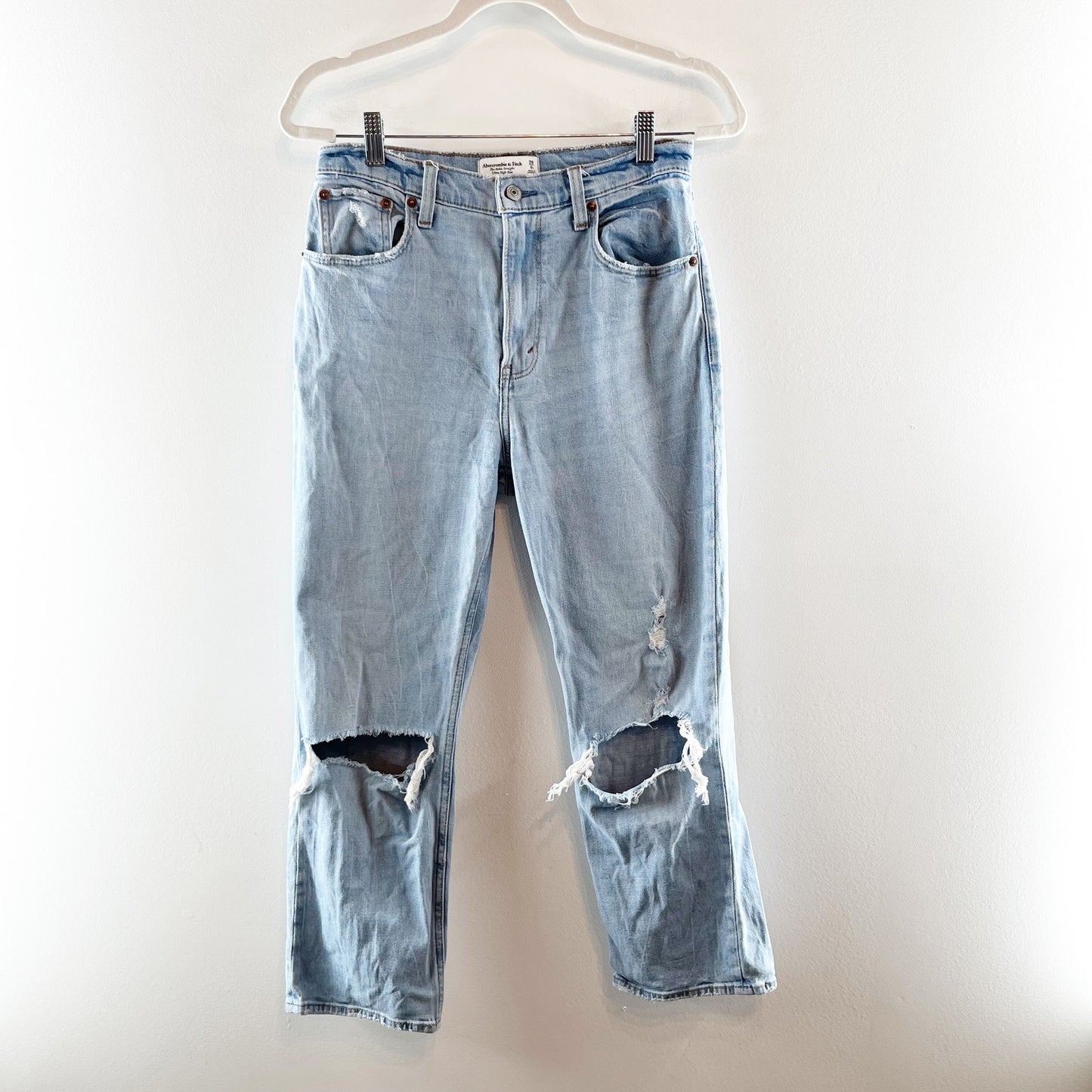 Abercrombie & Fitch Ankle Straight Ultra High Rise Jean Destroy Ripped 28 / 6