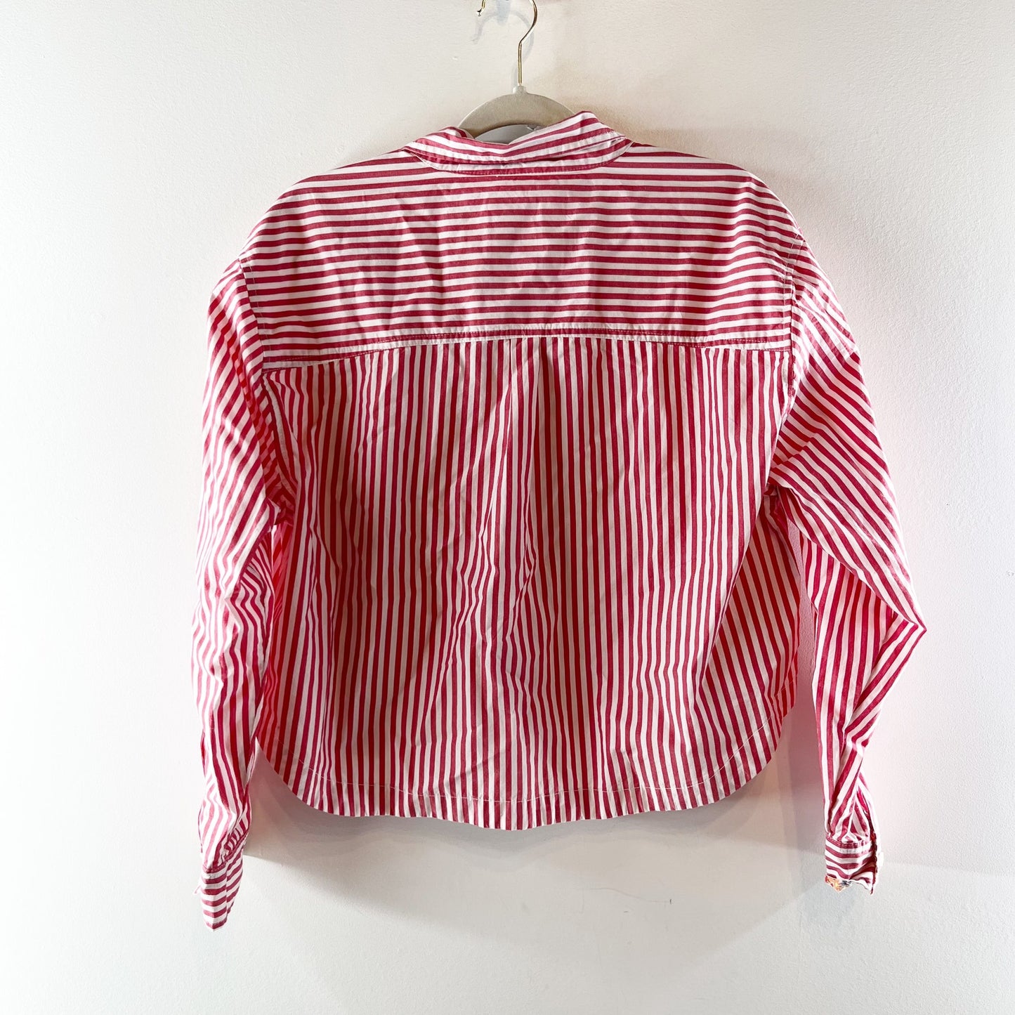 American Eagle Long Sleeve Cropped Button Up Cotton Poplin Top Red White Medium
