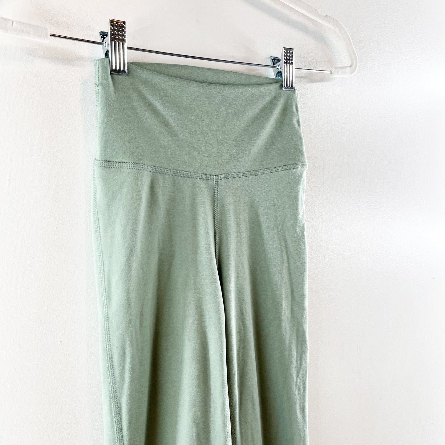 Gilly Hicks Hollister High Rise Flare Pants Leggings Light Green XXS