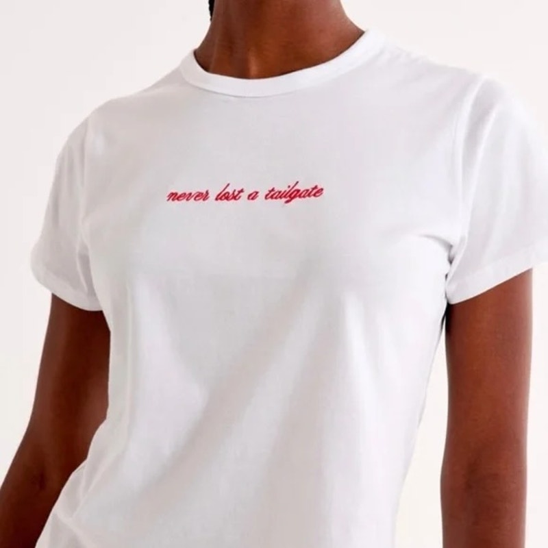 Abercrombie Never Lost a Tailgate Short Sleeve Tee Shirt White Medium