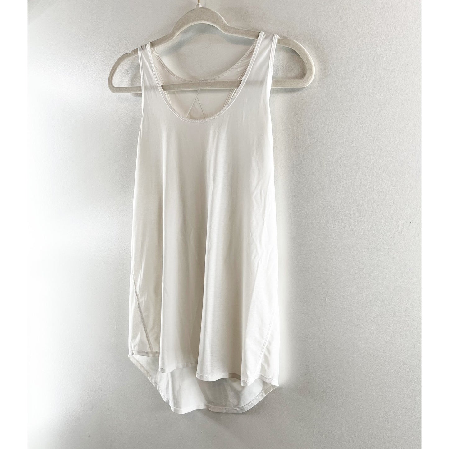 Lululemon Athletica Sleeveless Scoop Neck Racerback Tank Top White
