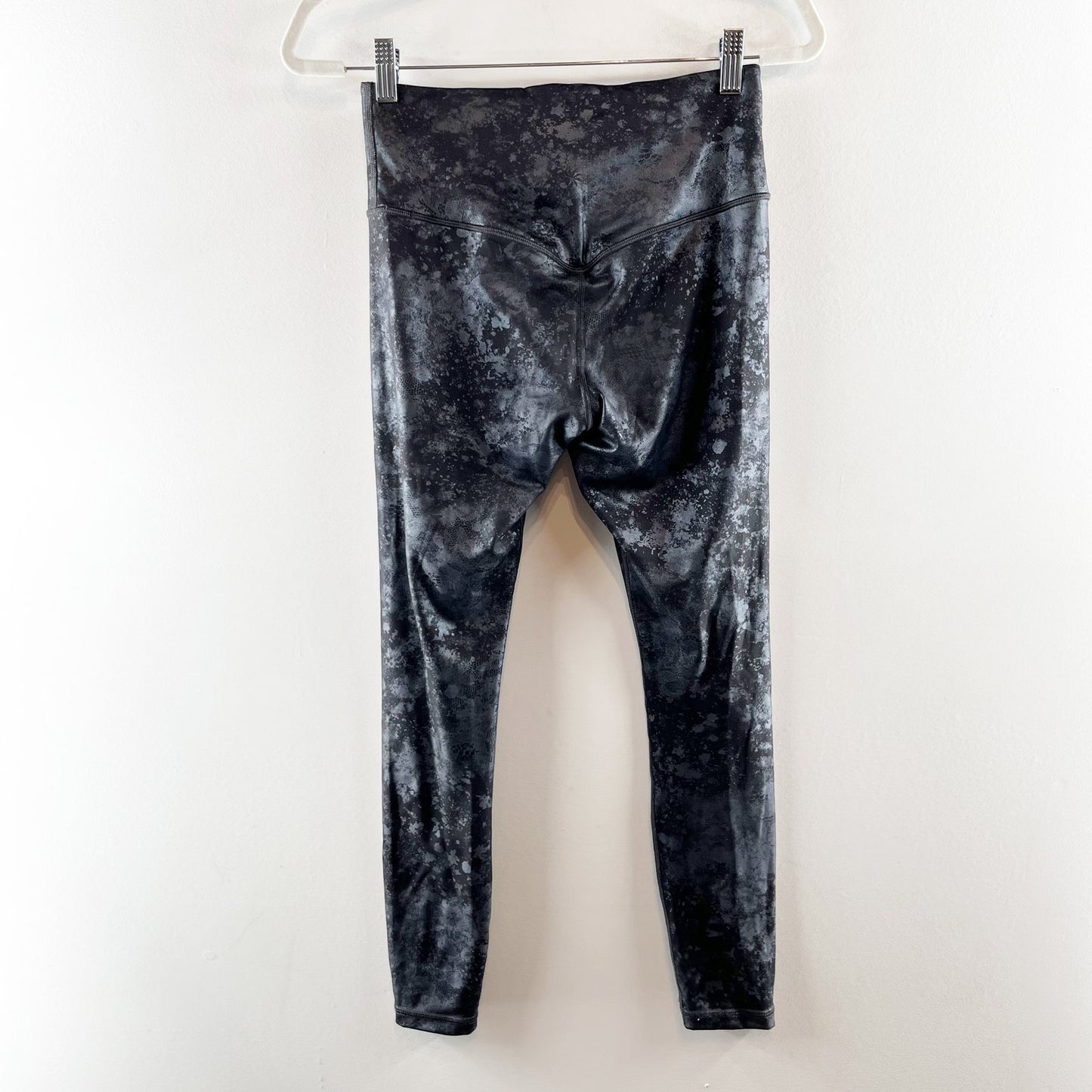 Athleta Elation Ultra High Rise Misty Lace Tights Leggings Black Small
