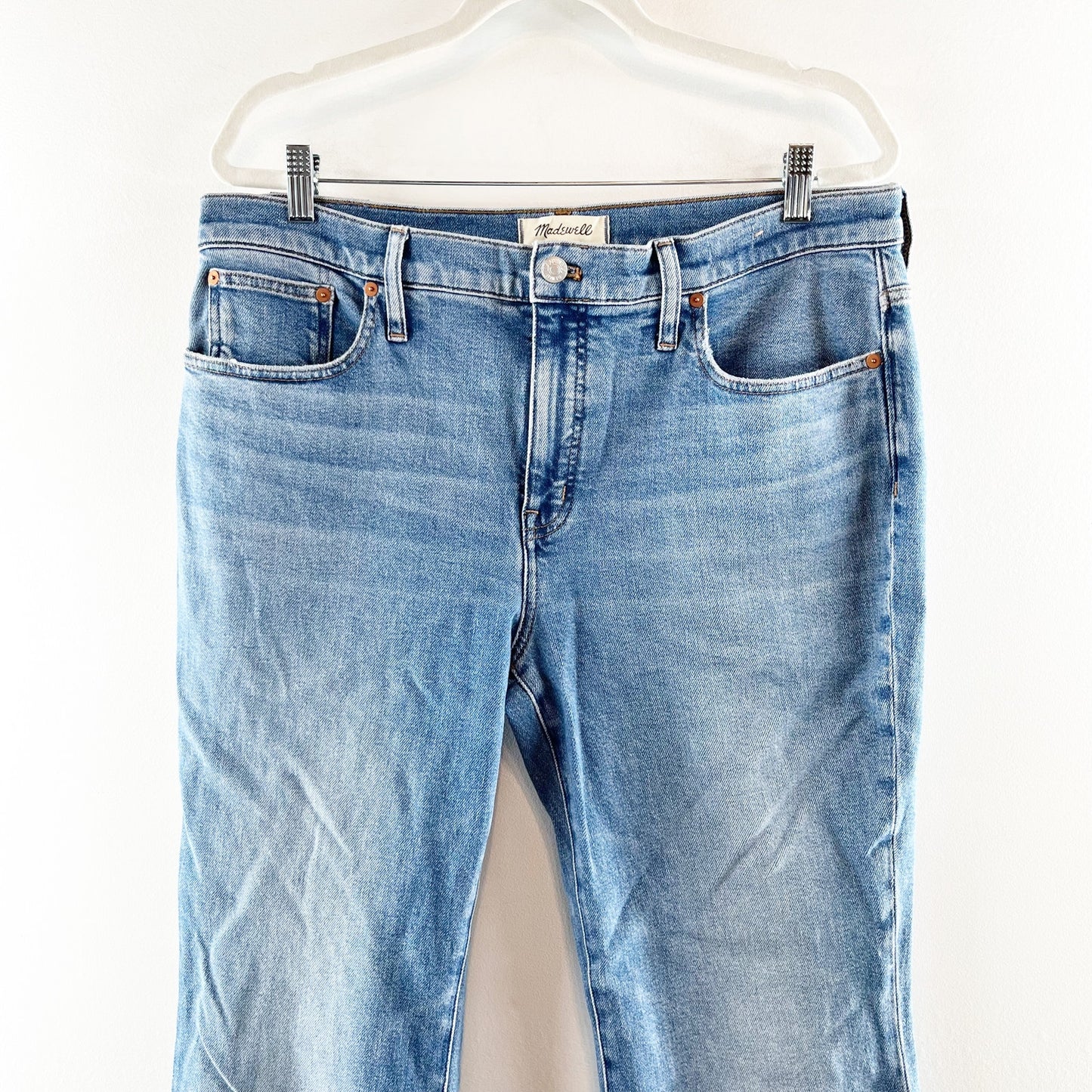 Madewell High Rise Flea Market Flare Jeans in Amaretto Wash Blue 32 / 14