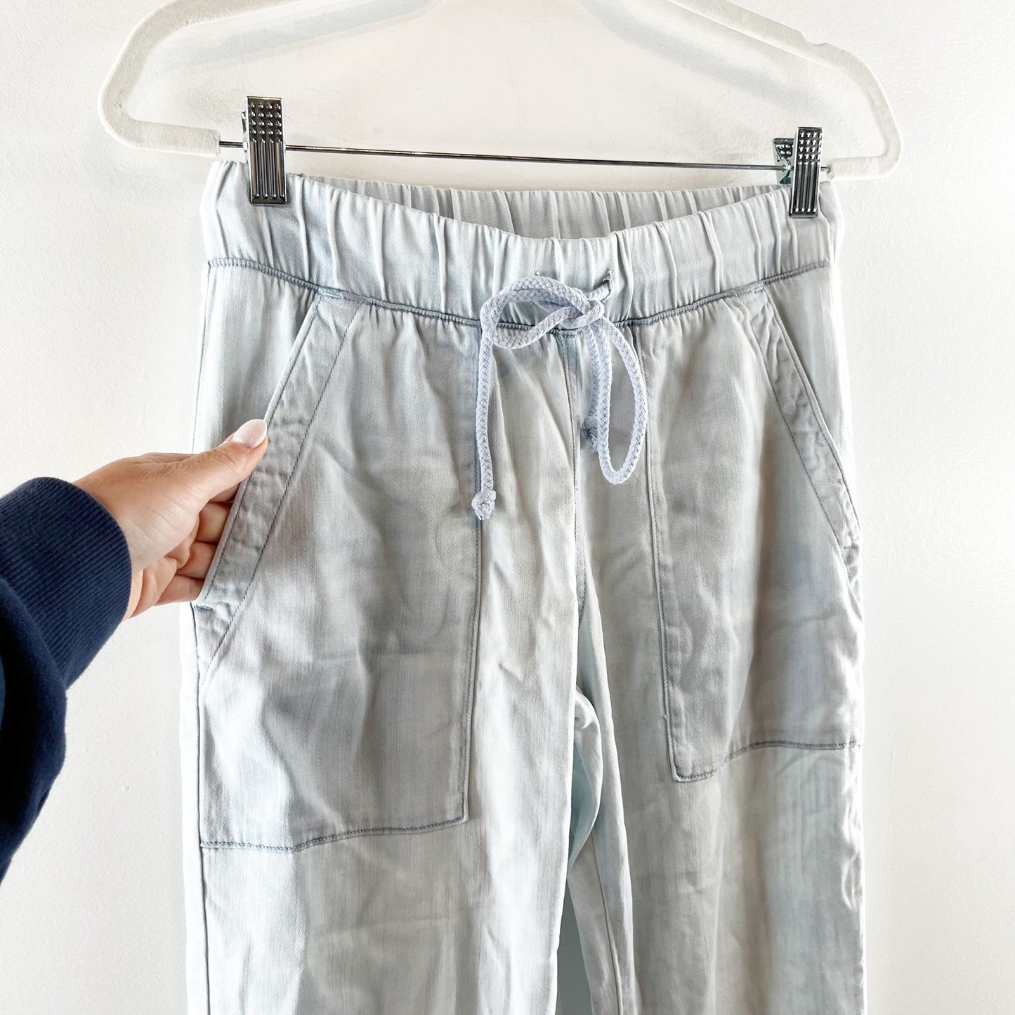 Cloth & Stone High Rise Lightweight Chambray Jogger Pants Blue XS