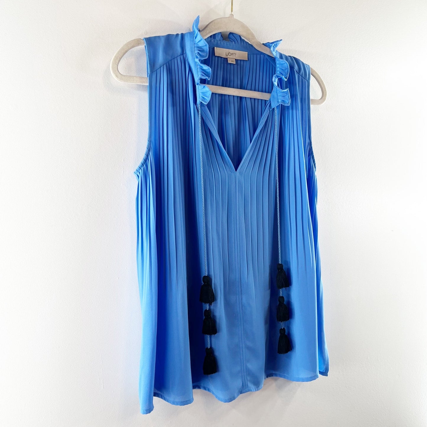 LOFT Pleated Ruffle Neck Sleeveless Tassel Blouse Tank Top Blue Small