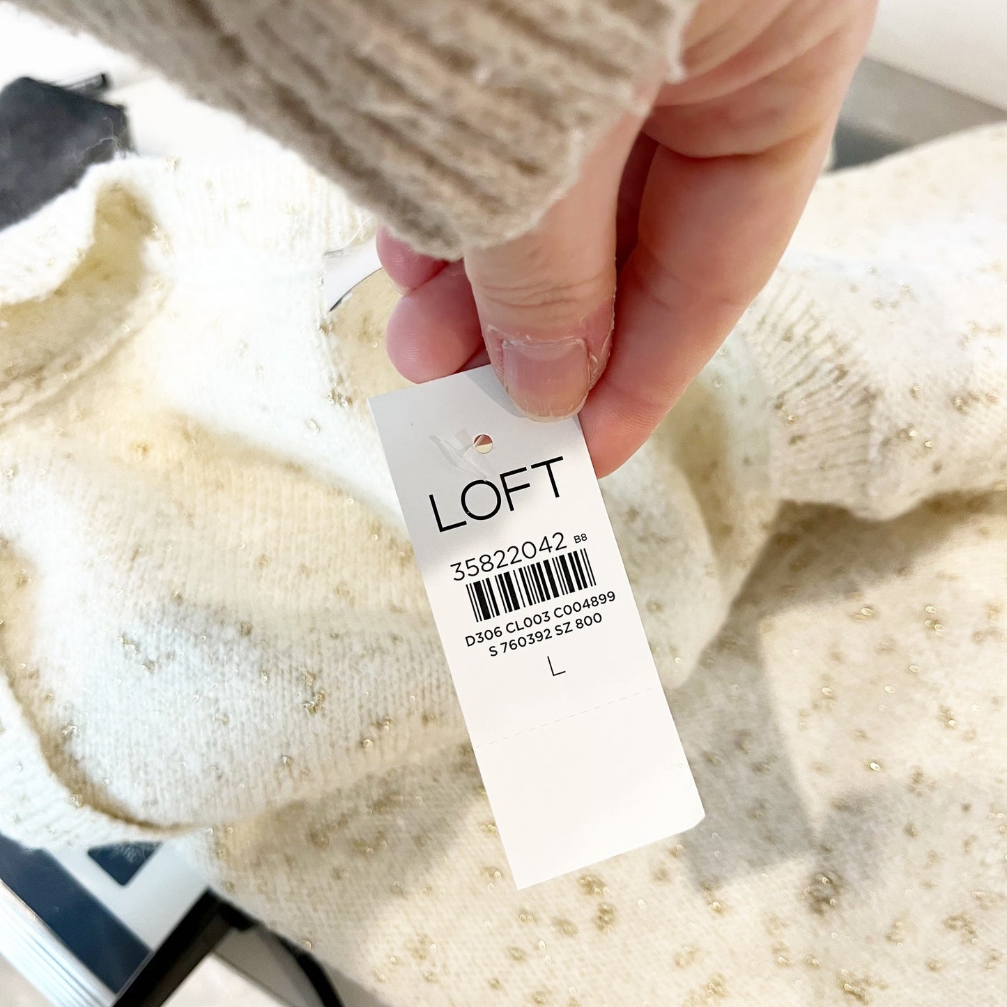 LOFT Shimmer V Neck Long Sleeve Sweater Ivory Cream Gold Large