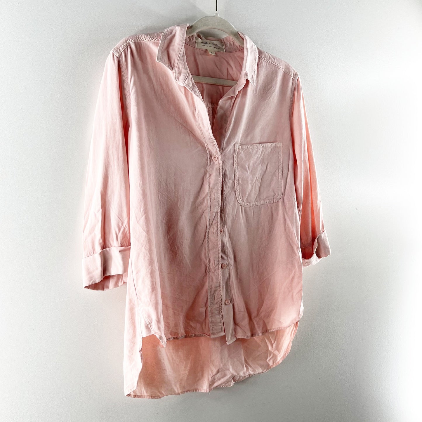 Cloth & Stone Tencel Lycocel Long Sleeve Curved Hem Button Up Shirt Pink Small