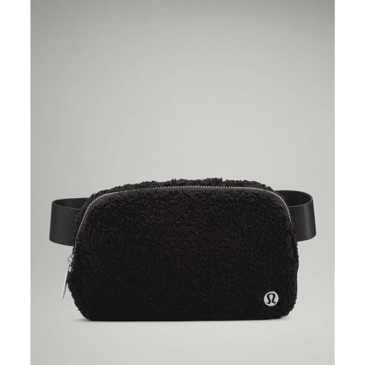 Lululemon Athletica Everywhere Fleece Sherpa Small Belt Bag Black