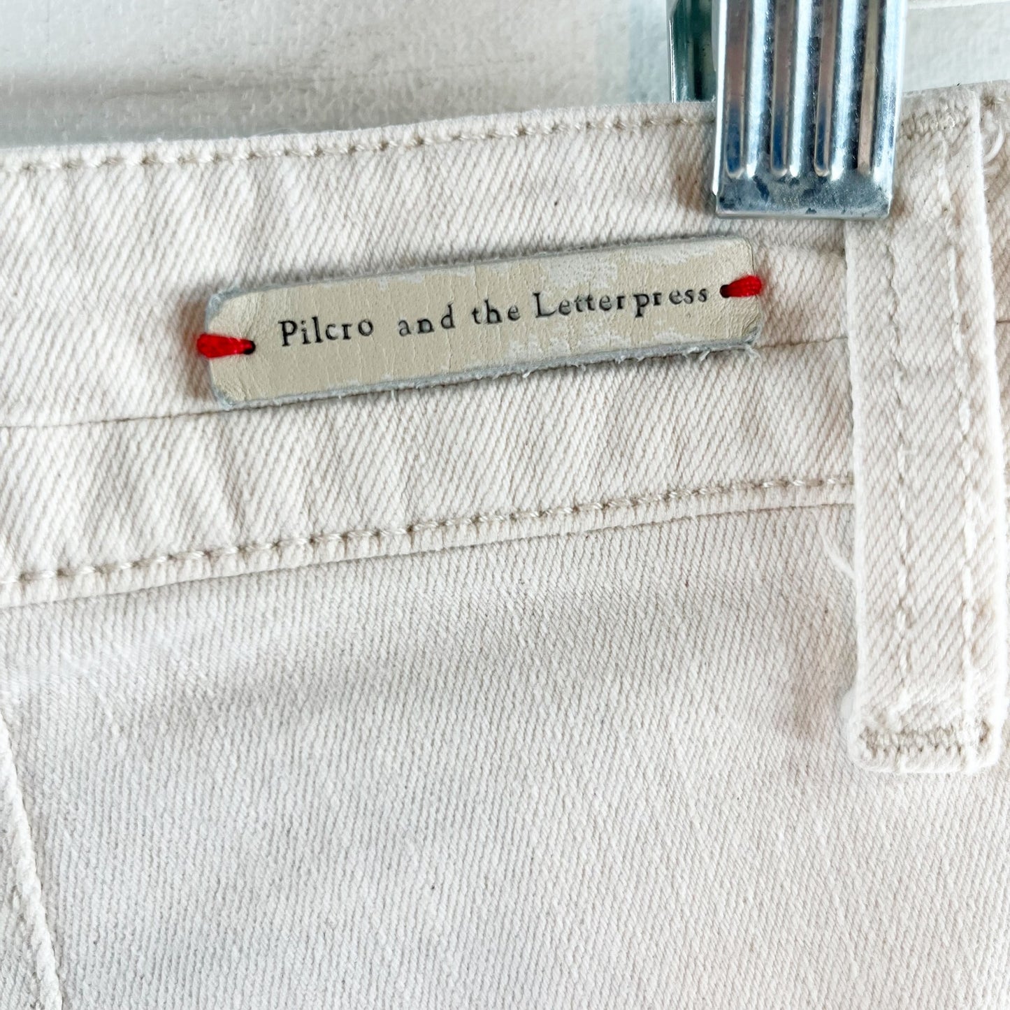 Pilcro and the Letterpress Slim Boyfriend High Rise Button Fly Shorts Cream 30